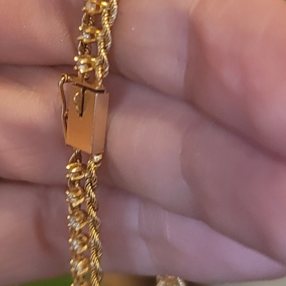 Vintage 14K Gold, 50 Diamonds Twist Rope Bracelet - Picture 2 of 6